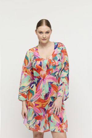 4013984 Bright tropics